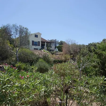 Villa Giens Superbe Vue Mer A 180° Piscine Et Jacuzzi
